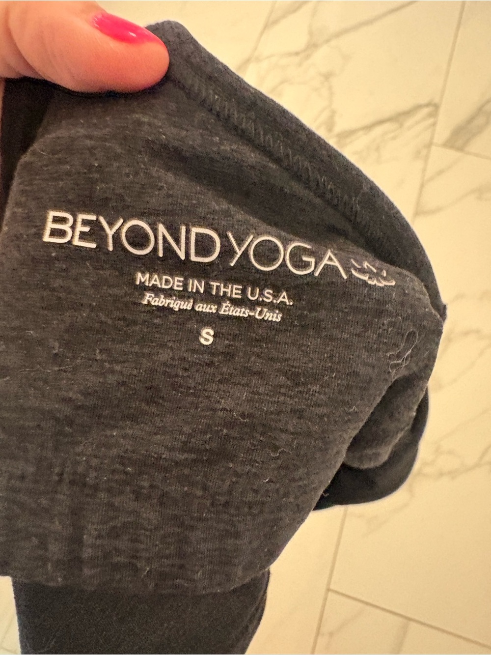 Beyond Yoga Black Racerback Cropped Tank - Picture 3 of 3